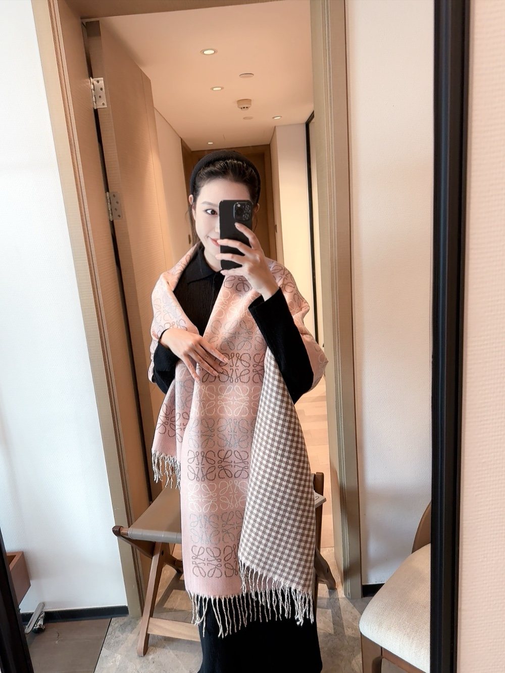 Reversible Fringed Patterned Scarf