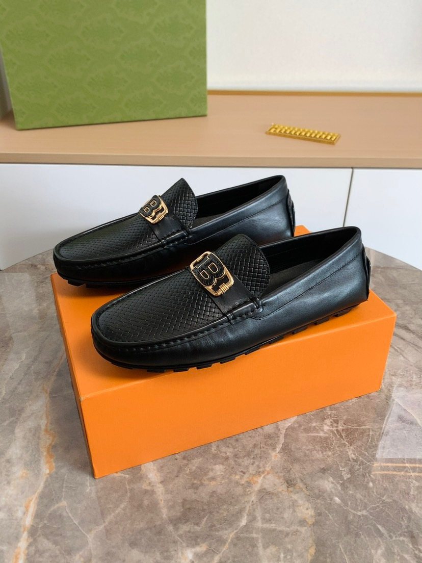 Men's Textured Ornament Loafers