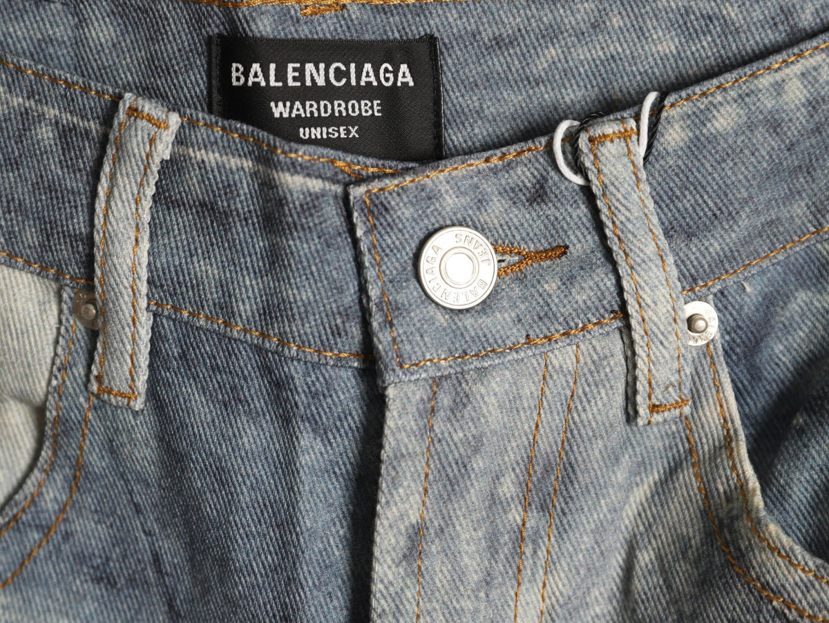 Balenciaga Washed-Look Relaxed Wide-Leg Jeans - Light Gray
